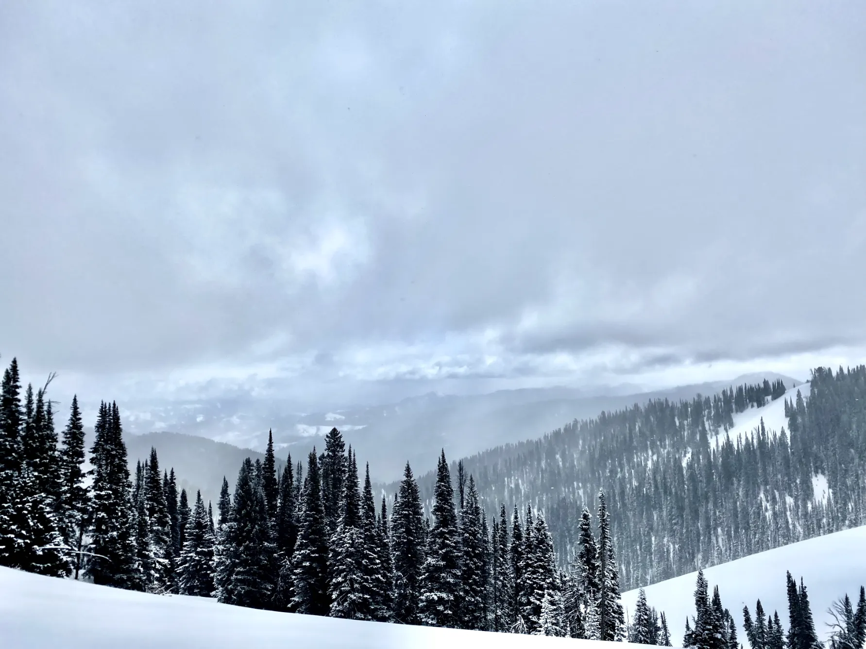 teton pass on the way to jamaica overlooking snake river range